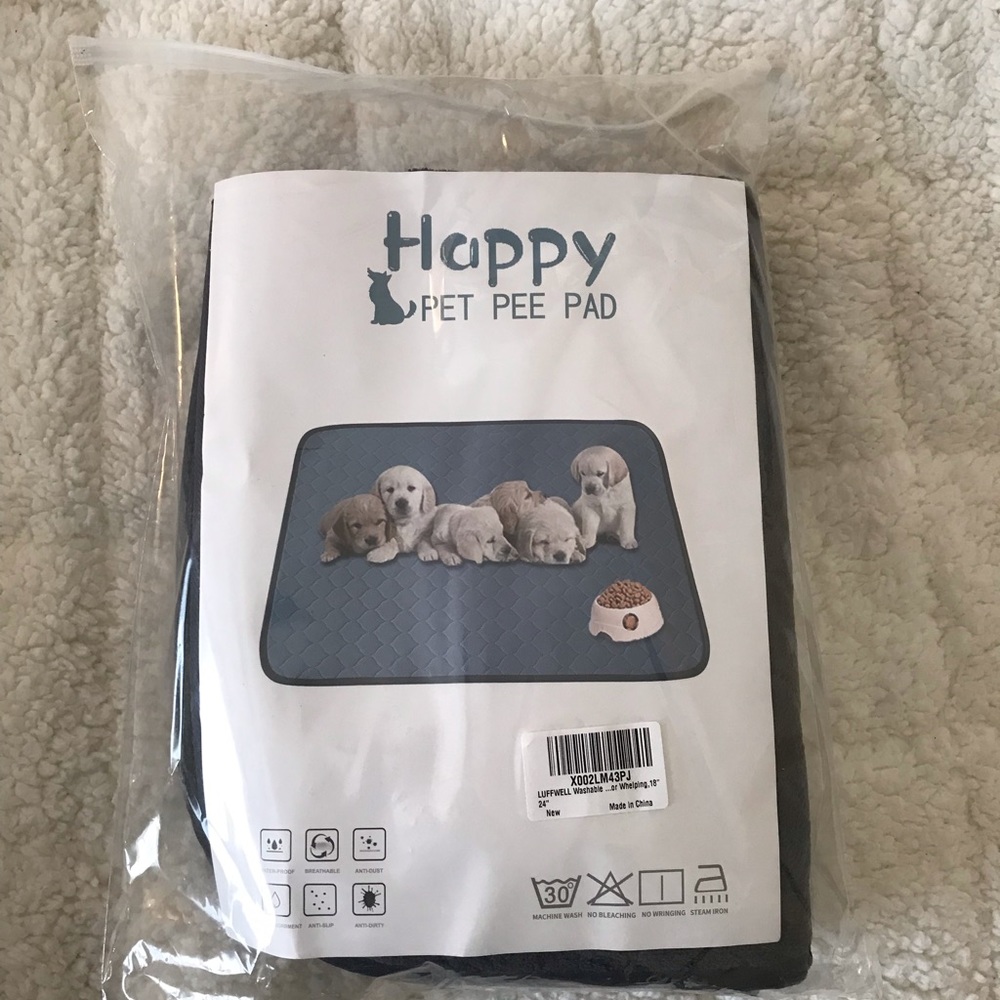Dog pee pads